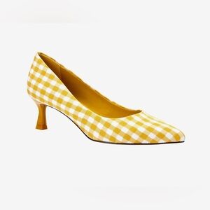 Katy Perry
The Golden Pump